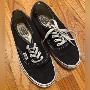 Black vans shoes for women